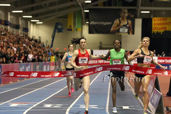 Tight finish in women's 800