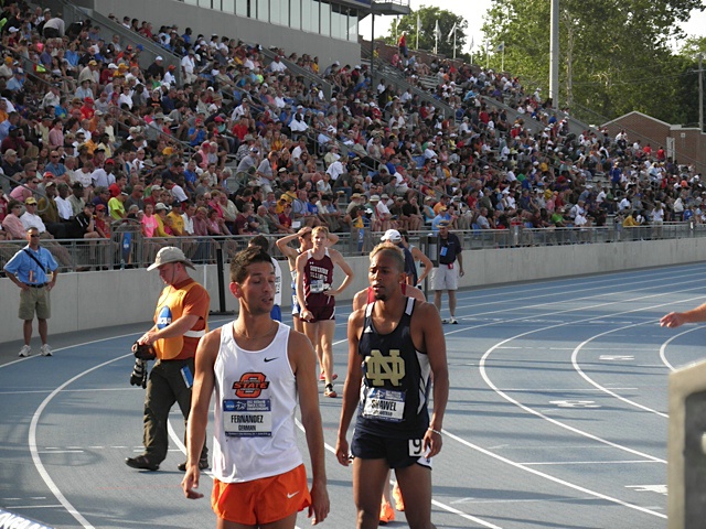 Fernandez Advances