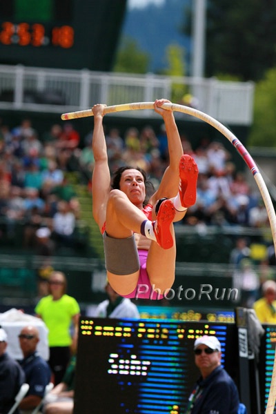 Jenn Suhr Won the Vault