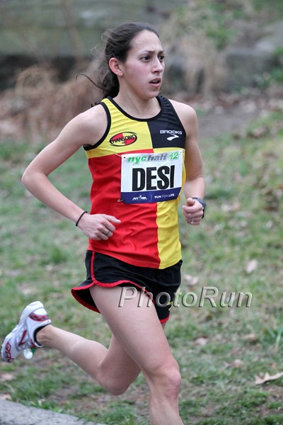 1:10:44 for Davila (1:10:34 is her PR)