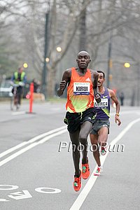 Peter Kirui Pulling Away from Deriba Merga
