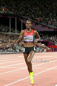 Sally Kipyego On Way to Silver