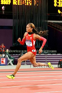 Sanya Richards Ross On Her Way to Gold