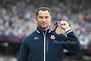 Koji Murofushi Bronze in Hammer