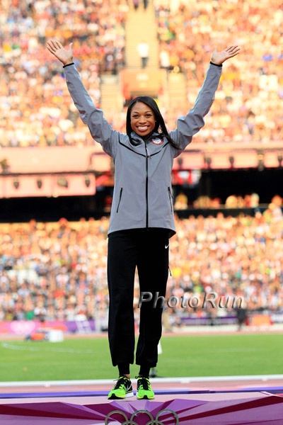 Women's 200m Ceremony