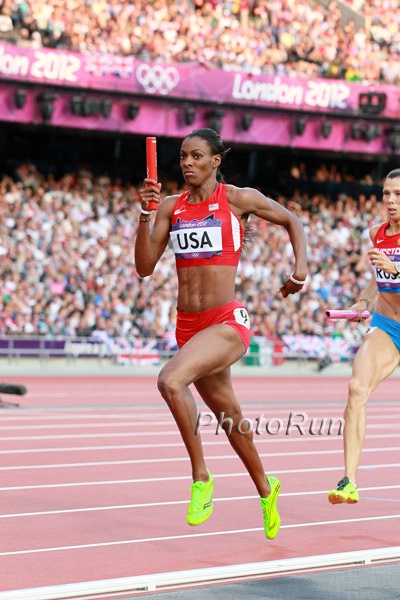 Dee Dee Trotter in 4X400