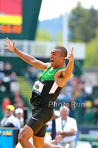 Ashton Eaton Reacts after the Vault