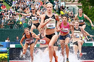 Women's 3000m Steeplechase Final: Emma Coburn