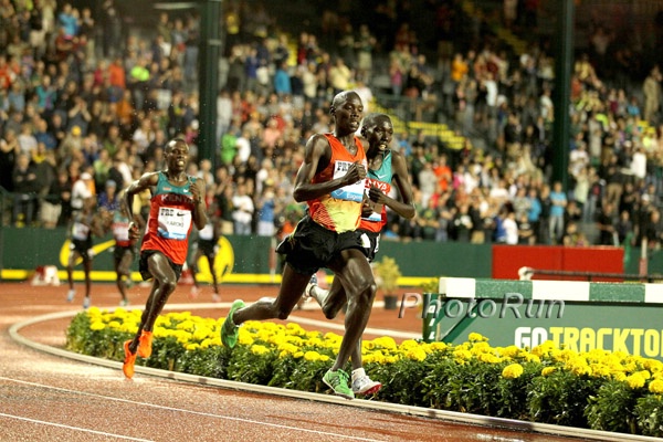 Final Turn Kiprop, Masai and Karoki