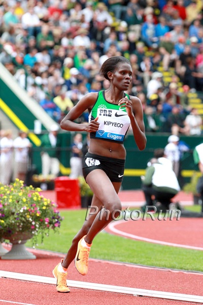 Sally Kipyego 2nd in 3000m
