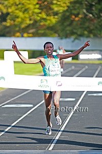 Lilesa Desisa Wins 2013 BAA Half Marathon