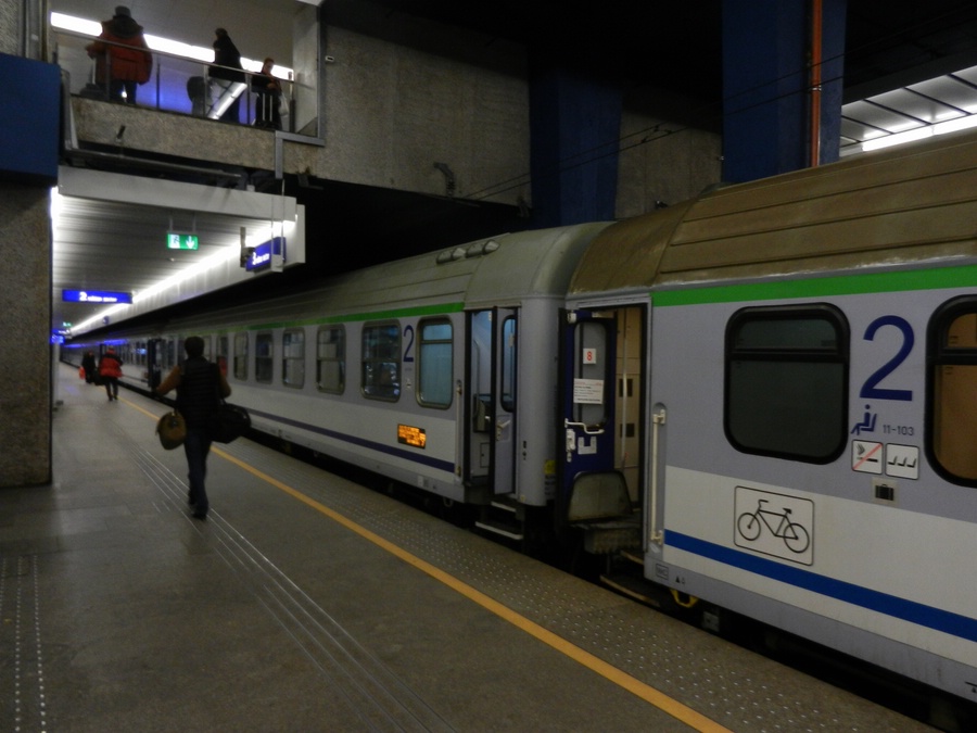 Warsaw Train