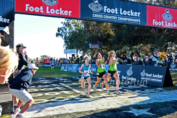 Katy Kunc 26, Kirstin Sandreuter 25, Hannah Chrisen 20 in 19-21