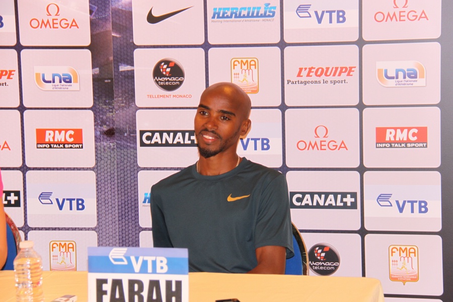 Mo Farah Before 1500m in Monaco
