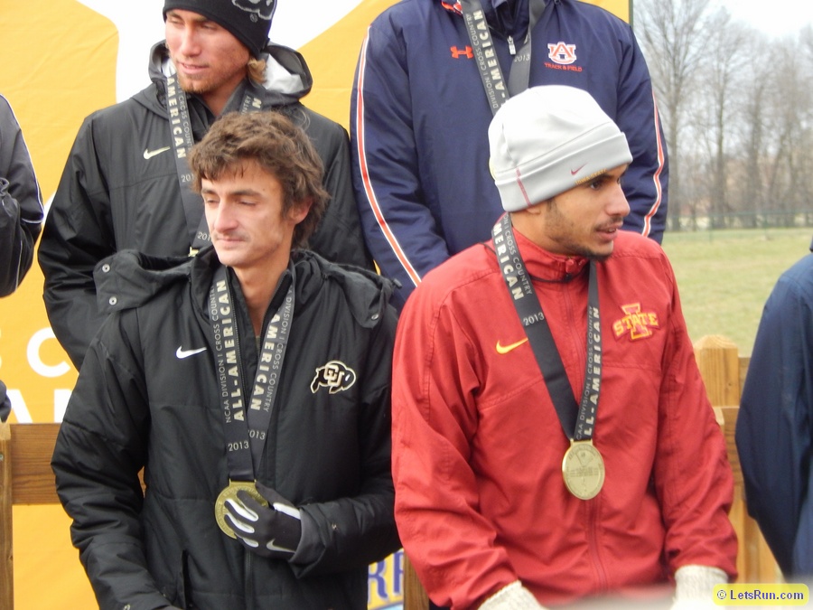 Blake Theroux (Colorado) nad Iowa State's (Mohamed Hrezi)