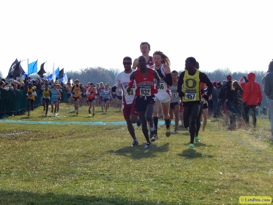 Edward Cheserek sizing up Kennedy Kithuka