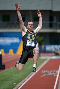 Dakotah Keys of Oregon jumps a wind-aided 23-6