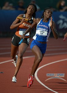 Diamond Dixon of Kansas and Briana Nelson of Texas