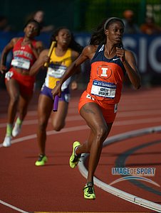 World Junior Champion Ashley Spencer on Illinois' 3rd 4X400 Leg