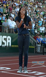 Olympic Silver Medallist Brigetta Barrett Sings National Anthem