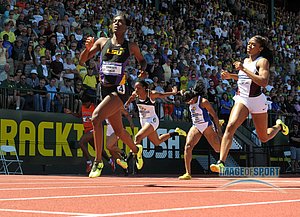 Kimberlyn Duncan of LSU won the 200