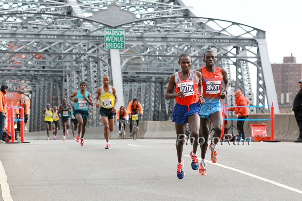 Geoffrey Mutai and Stanley Biwott Pull Away
