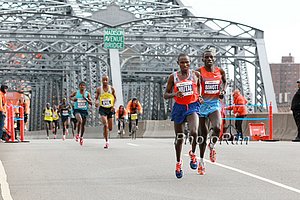 Geoffrey Mutai and Stanley Biwott Pull Away