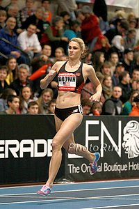 Sarah Bowman in 2 Mile