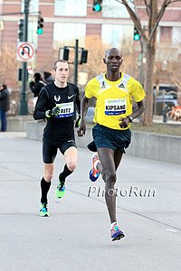 Wilson Kipsang Starting To Pull Away from Ritzenhein