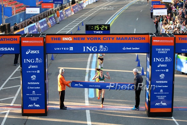 Molly Huddle Wins It