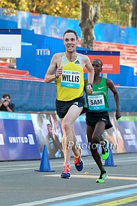 Nick Willis Pulling Away