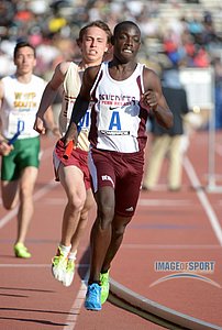 Edward Cheserek runs the 1,600m leg on the St. Benedict's distance medley relay in the Championship of America race