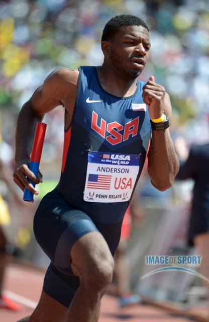 Jeshua Anderson runs a leg on the USA Blue 4 x 400m relay in USA vs The World