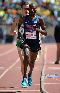 Bernard Lagat on the anchor for USA Blue