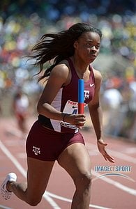Ashton Purvis of  Texas A&M womens 4 x 200m