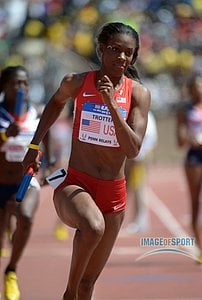 Dee Dee Trotter runs the third leg on the USA Red womens 4 x 400m relay that won the USA vs The World race in 3:22.66