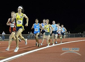 Diego Estrada of Northern Arizona On His Way to Running the Fastest Time by an American Collegian at 5000m (13:15.33)