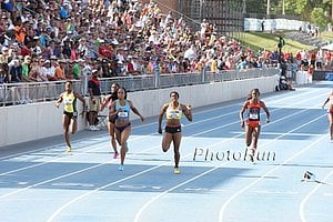 Women's 400m Finish