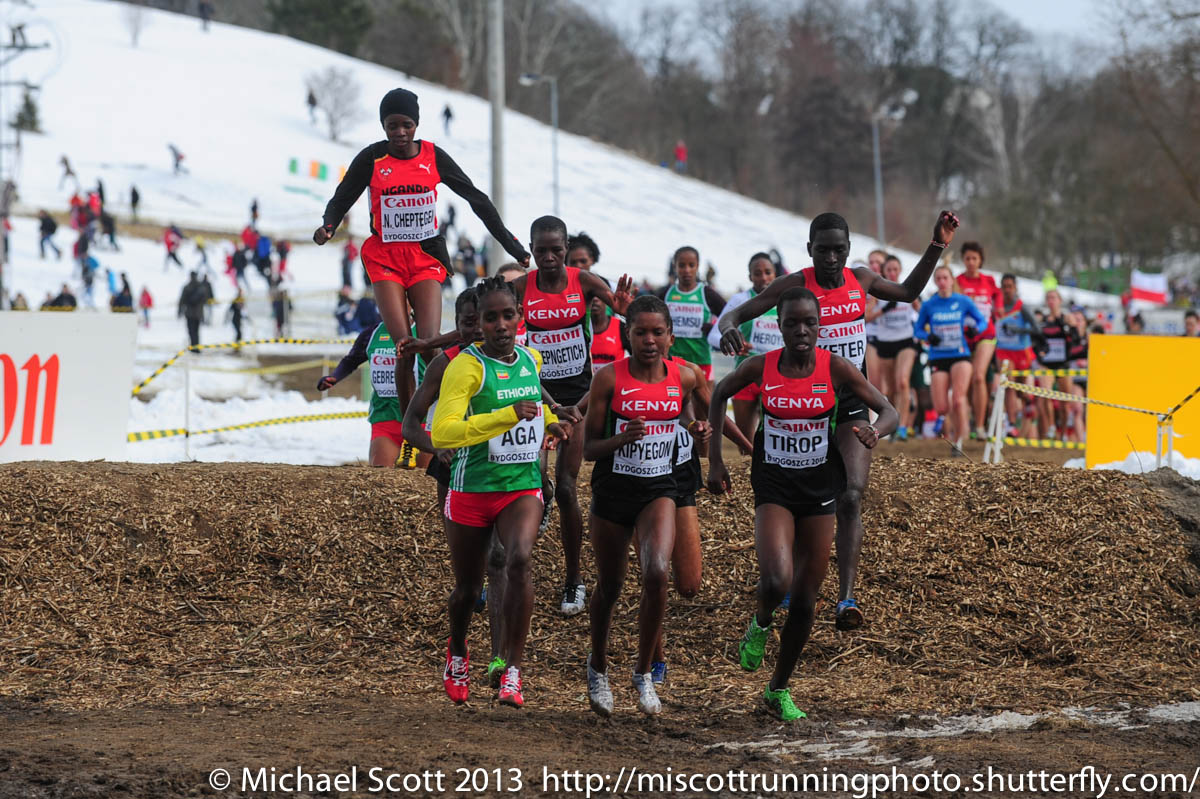 2013 World Cross Country Junior Girls Photo Gallery