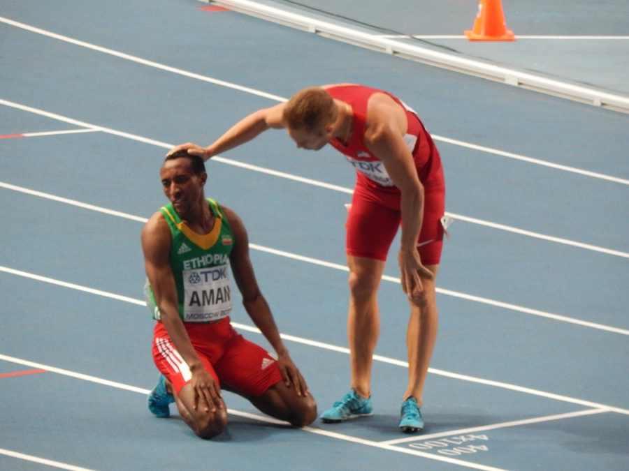 Symmonds Congratulates Aman