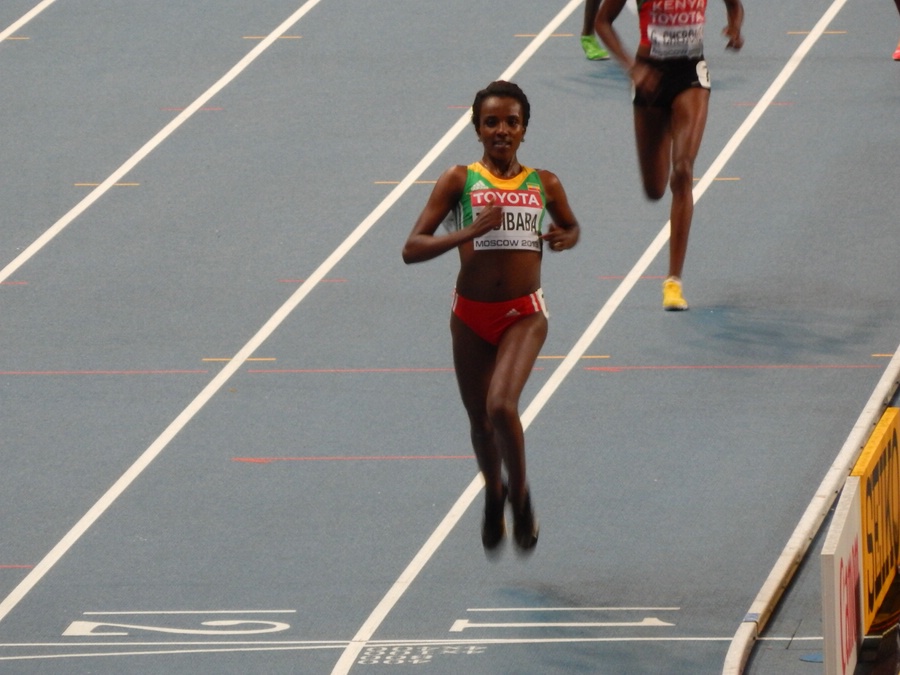 Dibaba 2013 World 10,000m Champion