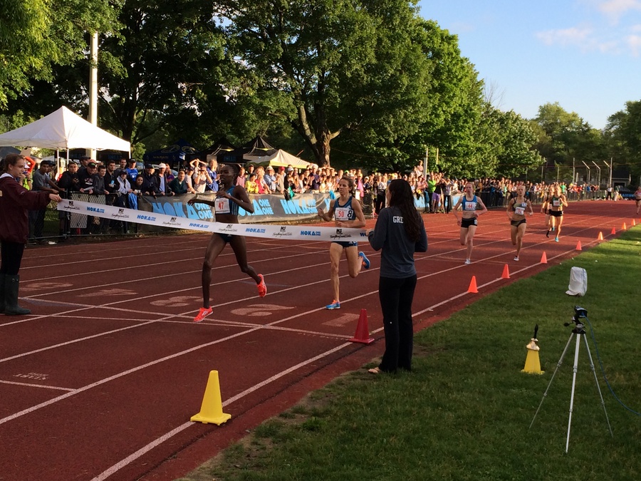 Violah Lagat edges Morgan Uceny