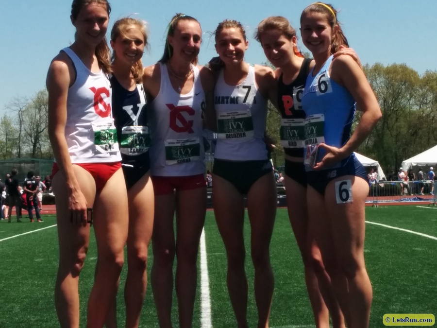 Steeple scorers l to r:  Claire DeVoe (5th), Kira Garry (3rd), Rachel Sorna (1st), Sarah Delozier (2nd), Elizabeth Bird (4th), Leila Mantilla (6th)