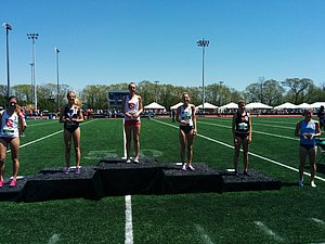 Steeple scorers l to r:  Claire DeVoe (5th), Kira Garry (3rd), Rachel Sorna (1st), Sarah Delozier (2nd), Elizabeth Bird (4th), Leila Mantilla (6th)
