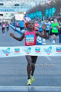 Abebech Bekele Wins 2014 Chevron Houston Marathon in 2:25:52
