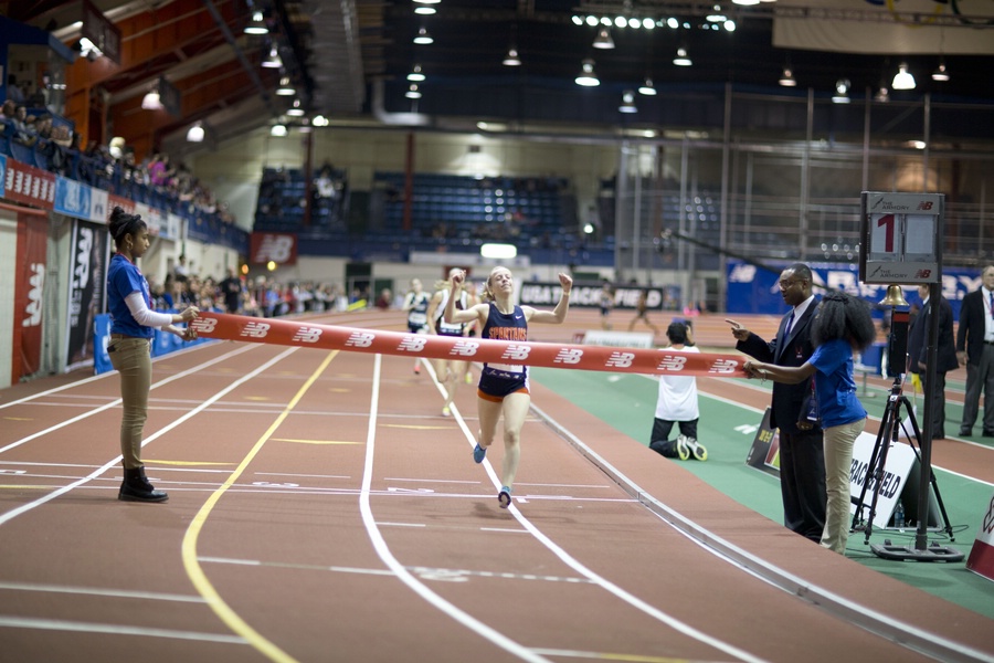 Carolina Acorta Won the Mile in 4:48.16