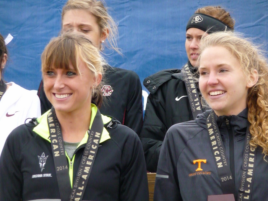 Shelby Houlihan and Chelsea Blaase