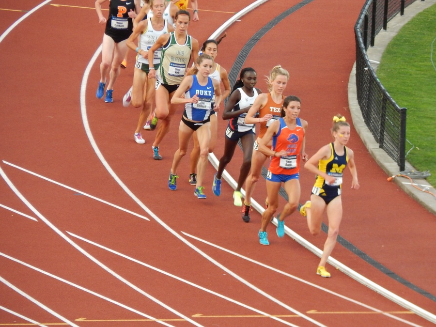 Freshman Erin Finn Ahead of Emma Bates
