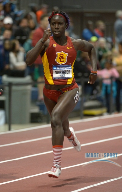Akawkaw Ndipagbor of Southern California wins womens 400m heat in 52.47