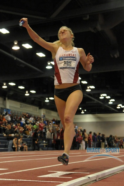 Dominique Scott Celebrates DMR Win for Arkansas